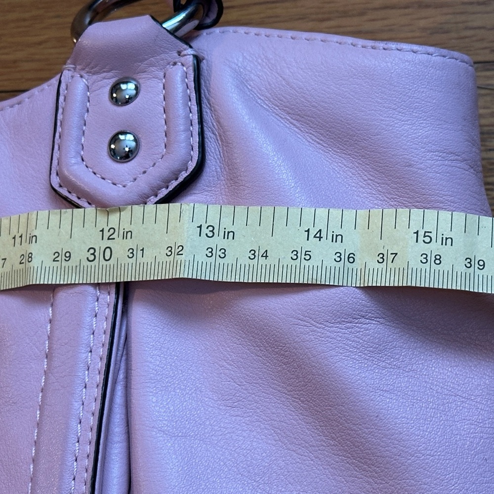 Coach Campbell Belle Carryall Leather shoulder bag in Pink Tulle w/ Front Buckle - Picture 9 of 11